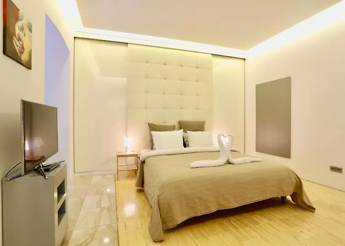 Caesar By Homester * Brno